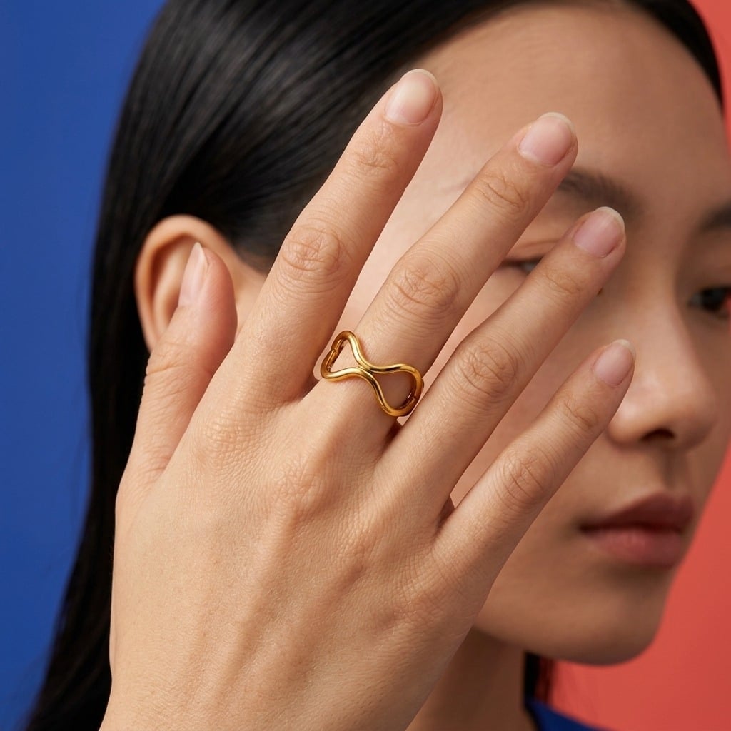 Bague ajustable double fil ondulé en acier inoxydable porté | Bloom × Blaze