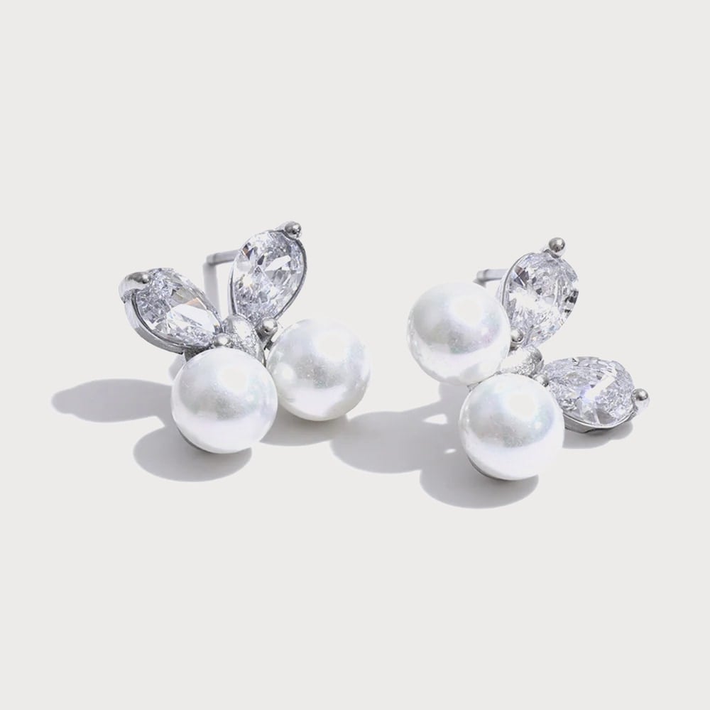 Puces d'oreilles papillon en acier inoxydable et zircone cubique — coloris Argenté | Bloom × Blaze