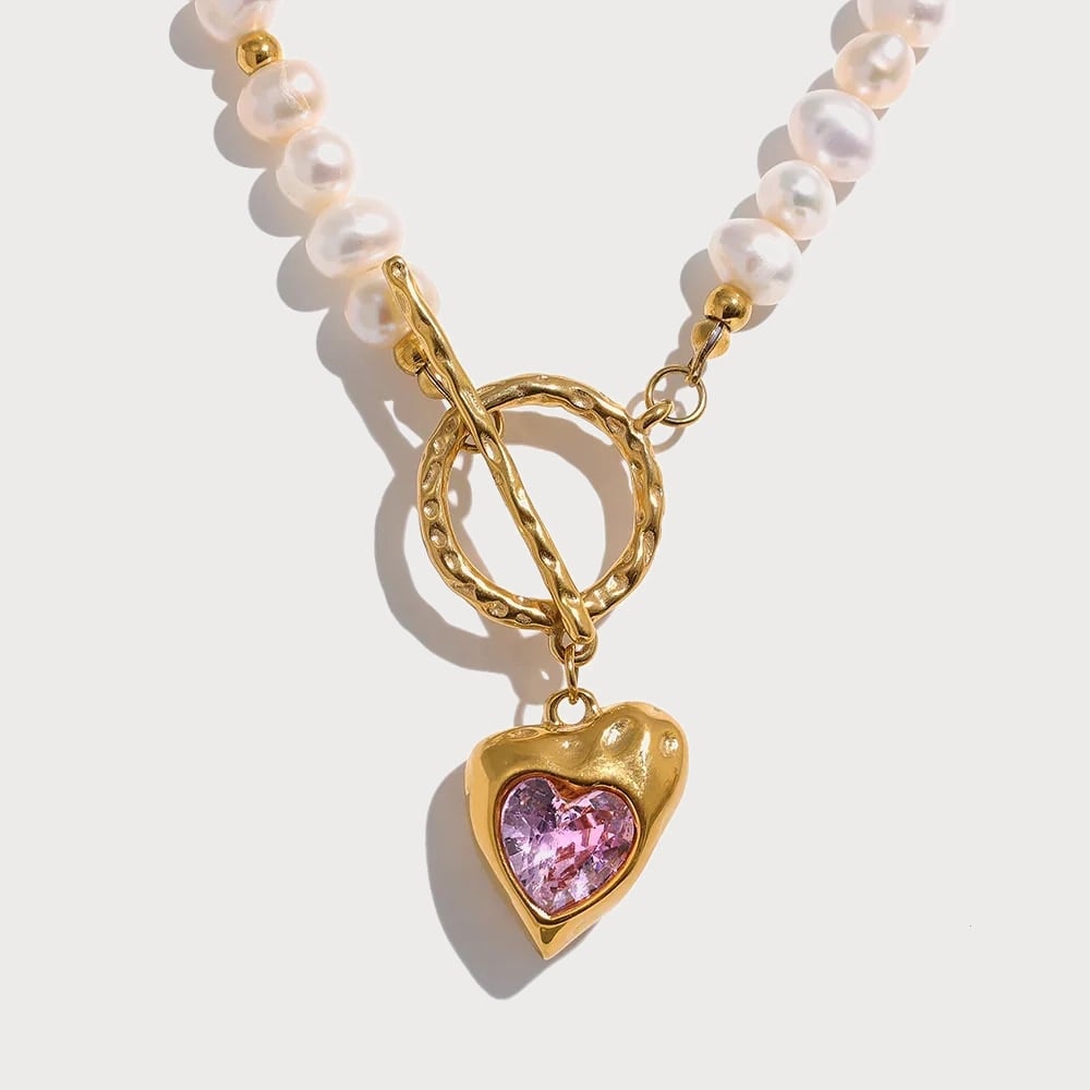 Collier pendentif cœur en acier inoxydable et perles — coloris Rose | Bloom × Blaze
