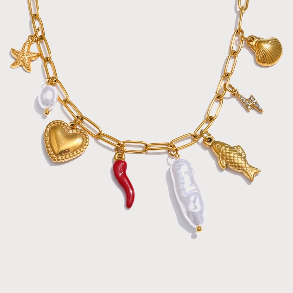 Collier à breloques perles, coquille et cœur en acier inoxydable doré | Bloom × Blaze