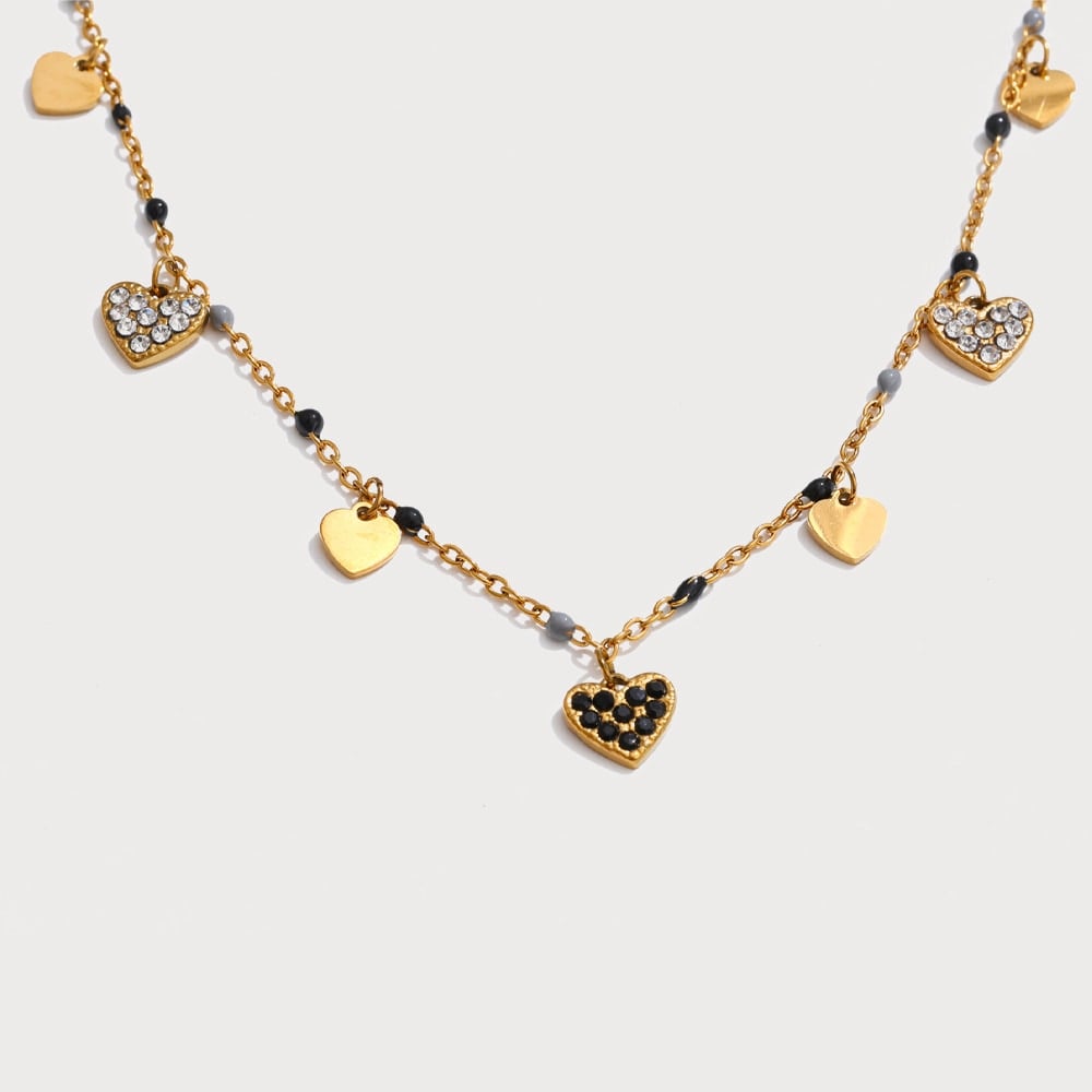 Collier à pampilles cœurs et strass en acier inoxydable doré | Bloom × Blaze